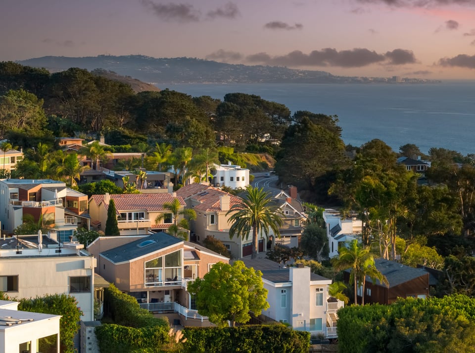 Just Sold | 2042 De Mayo