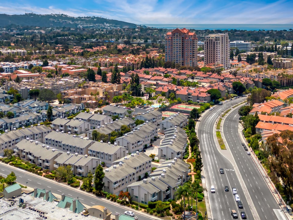 Just Sold  |  4094 Mahaila Ave Unit B