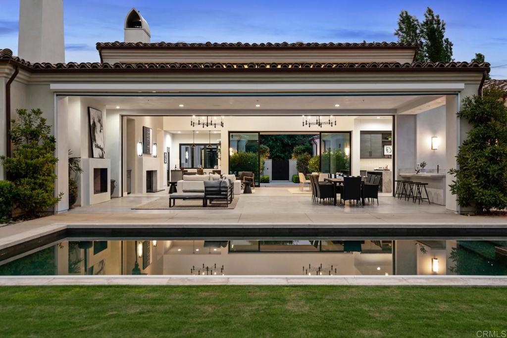 4532 Calle Messina