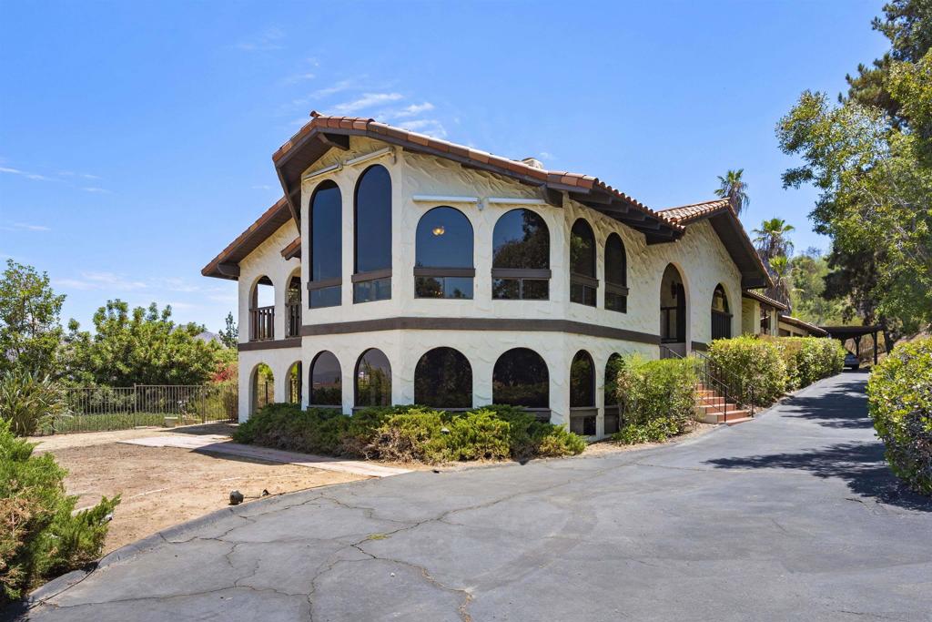 1107 Vista SIerra Drive