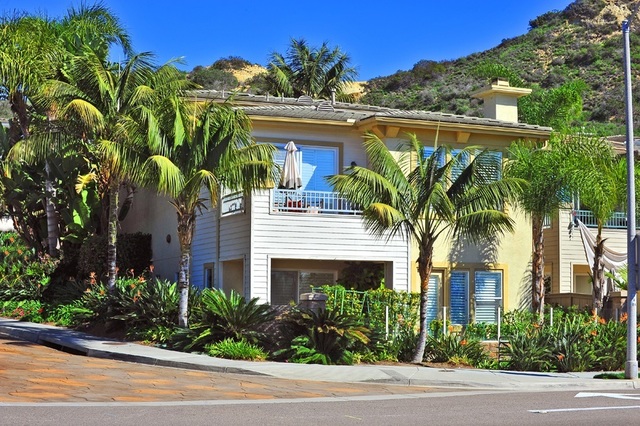 2738 MacKinnon Ranch Rd