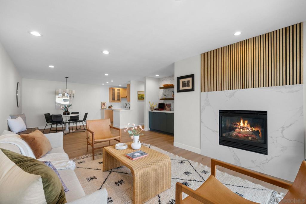 429 S Sierra Ave 238