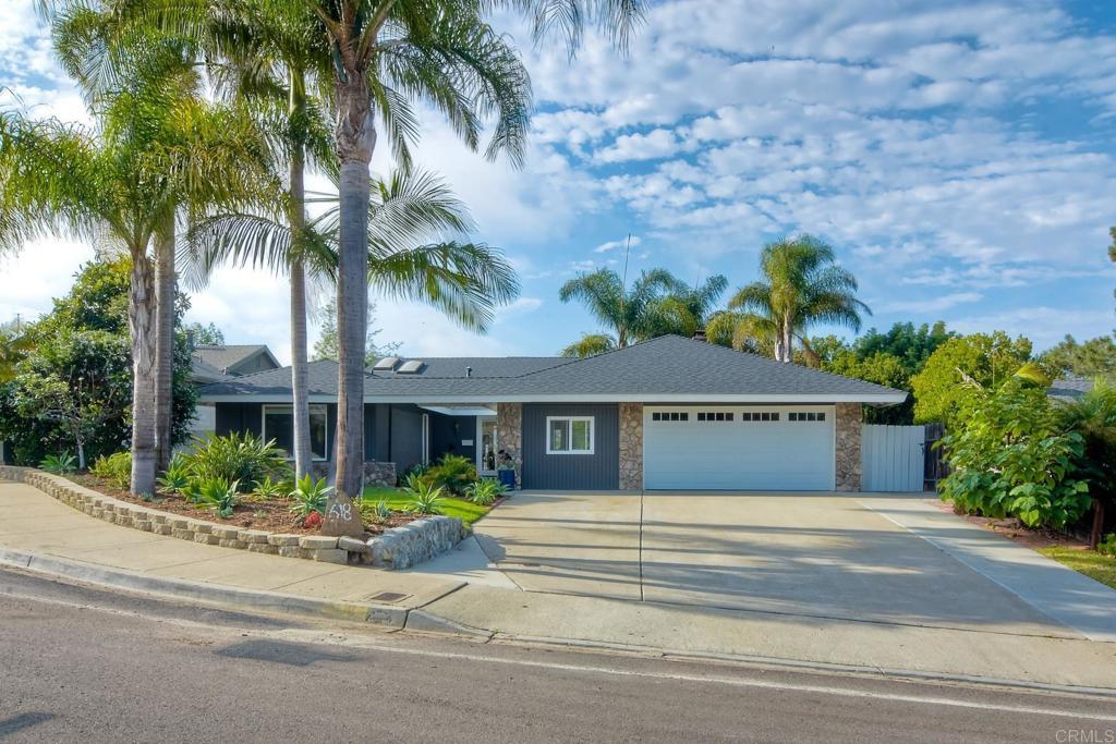 618 Sonrisa Street