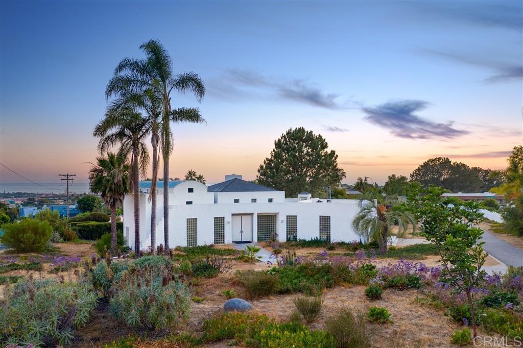 731 Avocado Place